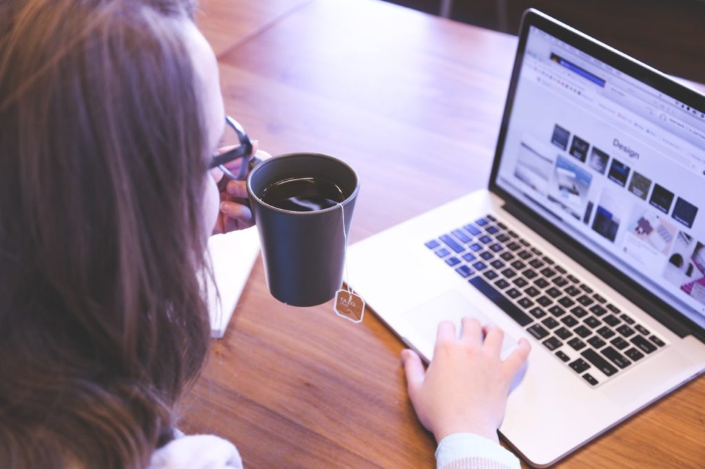 grignoter au travail thé