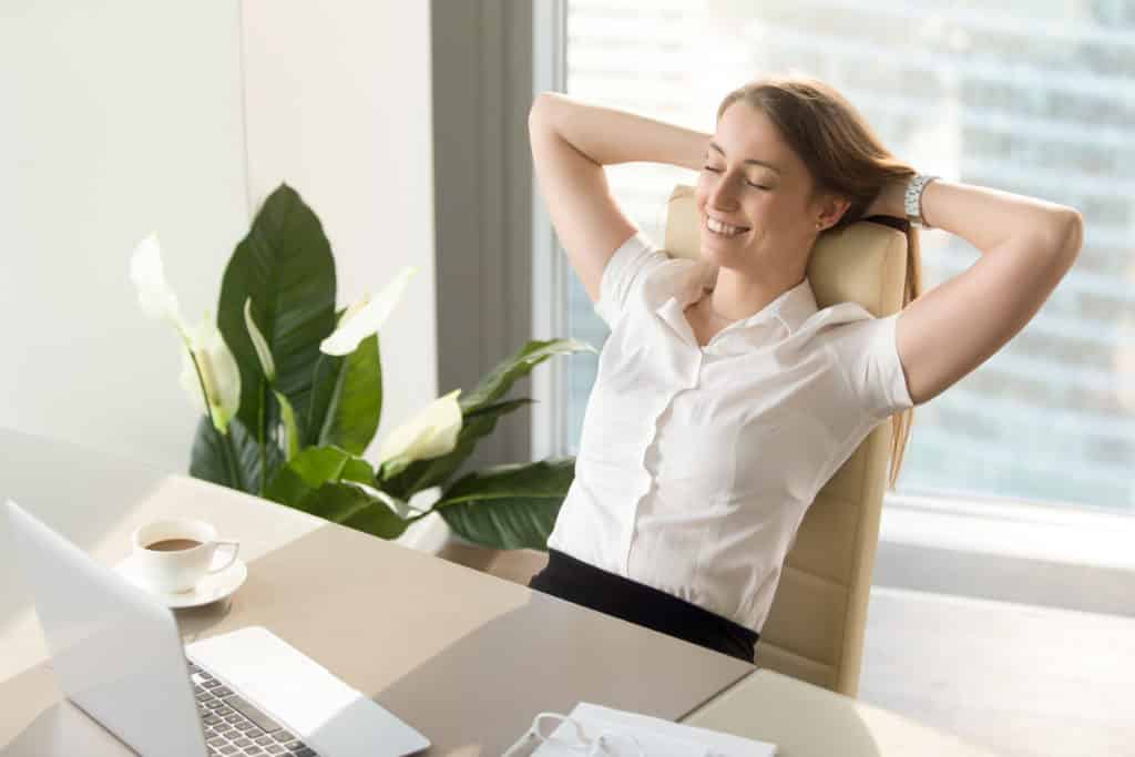 4 exercices de sophrologie faciles à faire pour lutter contre le stress