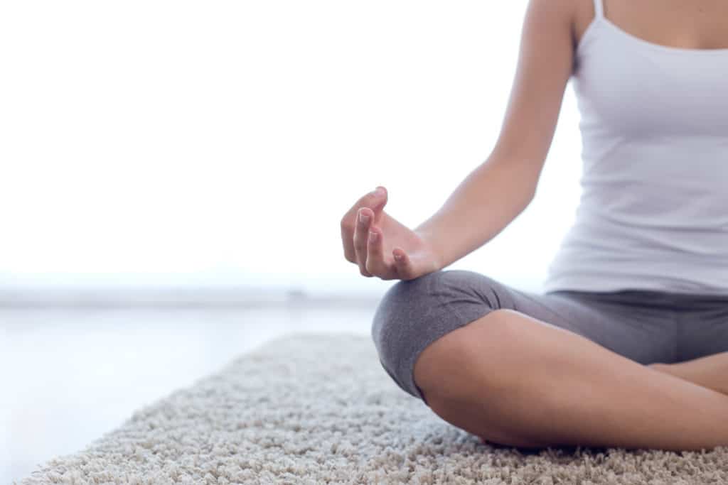 Améliorer son sommeil cet hiver avec le yoga