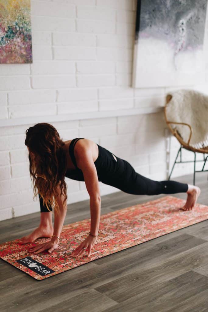 Coronavirus, Le bien-être au travail en télétravail avec une séance gratuite de Yoga